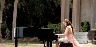 Piyano Nedir, Tanımı, Özellikleri Müzik Aleti Önemi Piano Nedir, En Önemli Güzel Müzik Enstrümanı Ansiklopedi Girl Kız Kadın KızıÇalgı Çalmak Piyanist Nedir Bilgi Giriş Sözlük Nedir (2)
